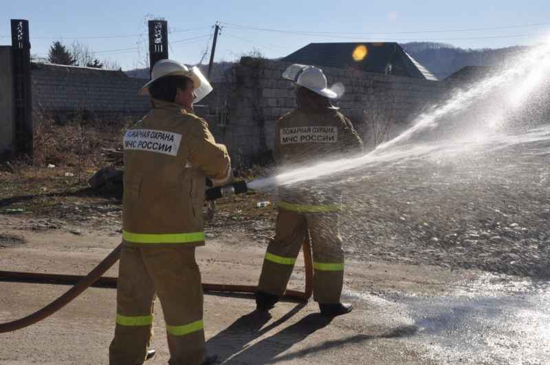 В Нальчике соревновались добровольные пожарные дружины КБР