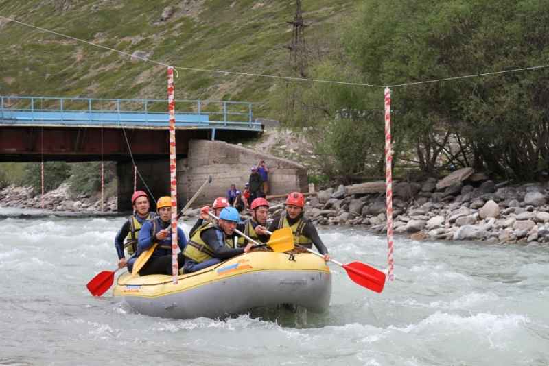 Участники «Кубка Кавказа» сплавлялись по горной реке Баксан
