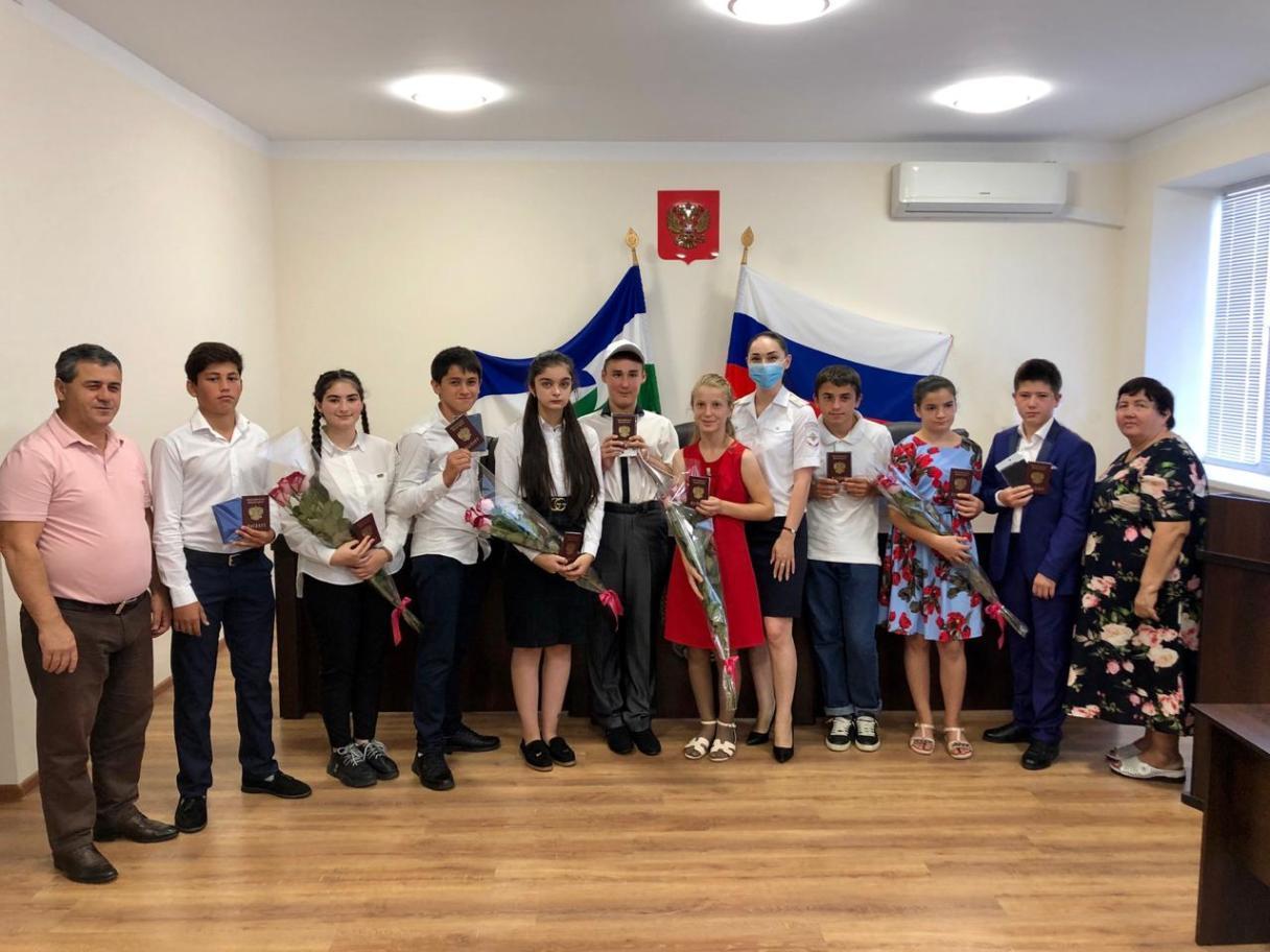 Юные граждане Лескенского района получили паспорта