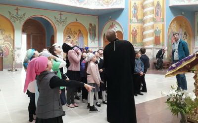 Нальчикские школьники посетили храм равноапостольной Марии Магдалины