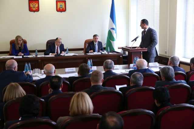 Юрий Коков провел выездное заседание Антитеррористической комиссии и Оперативного штаба в КБР