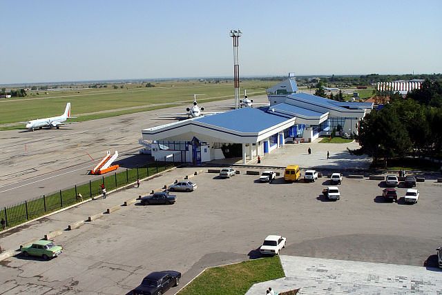 Аэропорт «Нальчик» ввел масочный режим
