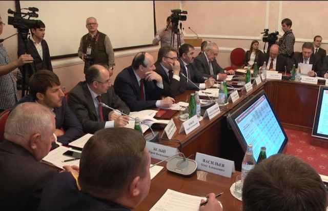 Юрий Коков проинформировал о социально-экономической стабильности в КБР