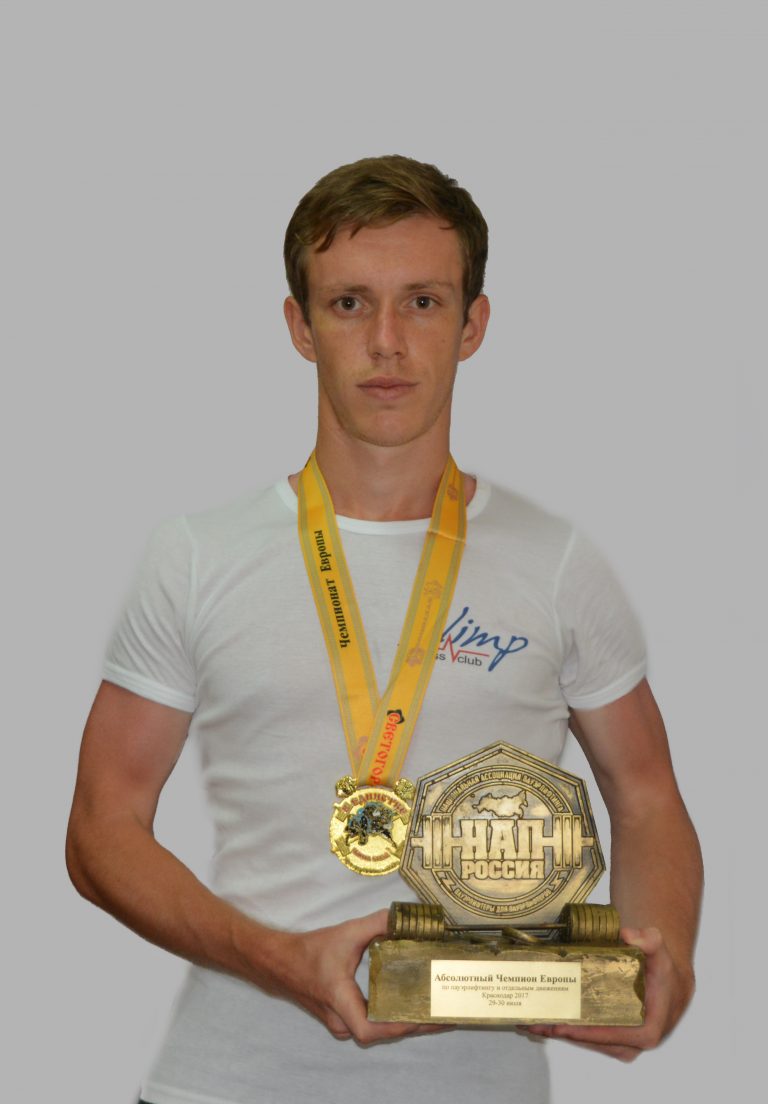 Амир Бориев - чемпион Европы по пауэрлифтингу