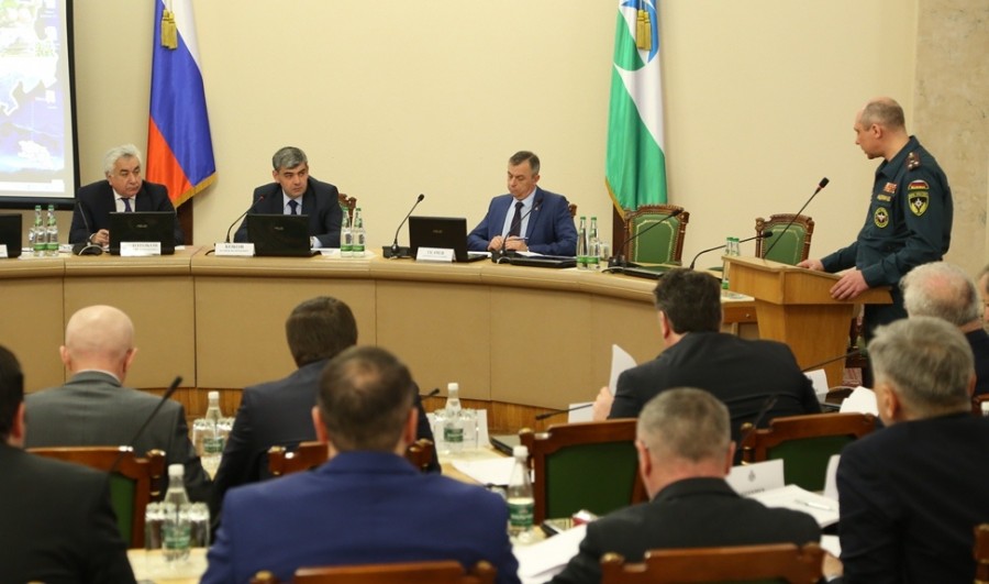 Казбек Коков провел заседание Комиссии по предупреждению и ликвидации чрезвычайных ситуации в Кабардино-Балкарской Республике