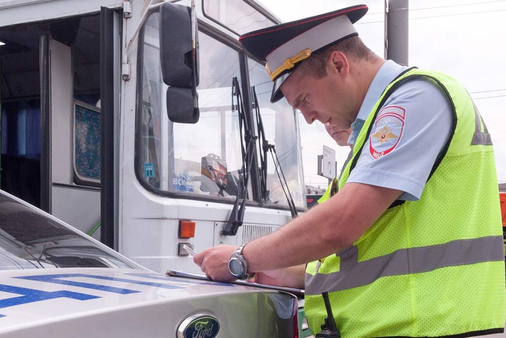 Автоинспекторы Кабардино-Балкарии проверили автобусы