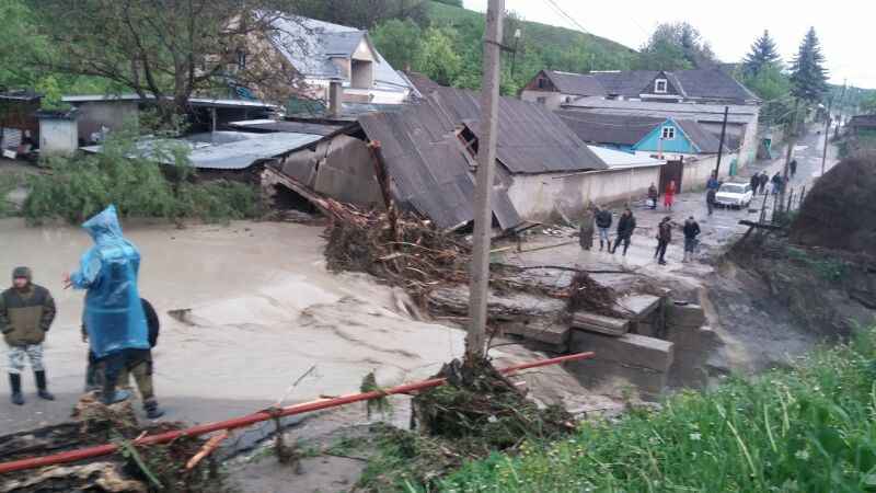 В Черекском районе устраняют последствия стихии