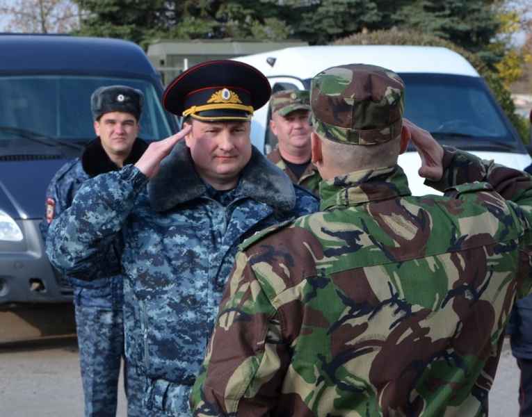 Глава МВД по КБР поздравил с Днем народного единства приданные силы