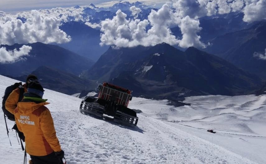 Поиски пропавшего на Эльбрусе альпиниста возобновлены