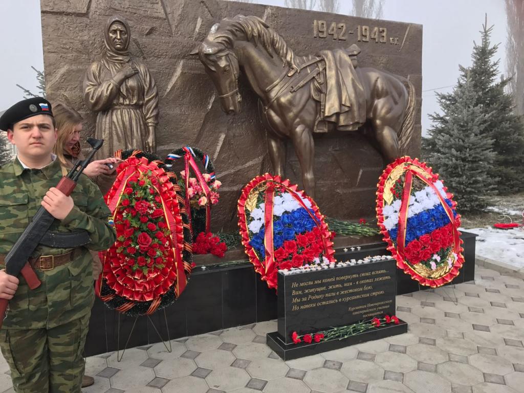 В КБР появился памятник новочеркасским кавалеристам