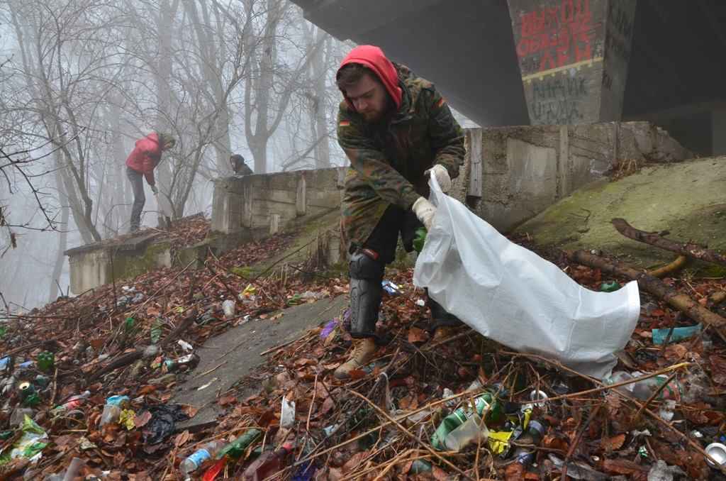 35 мешков мусора собрали на Кизиловке