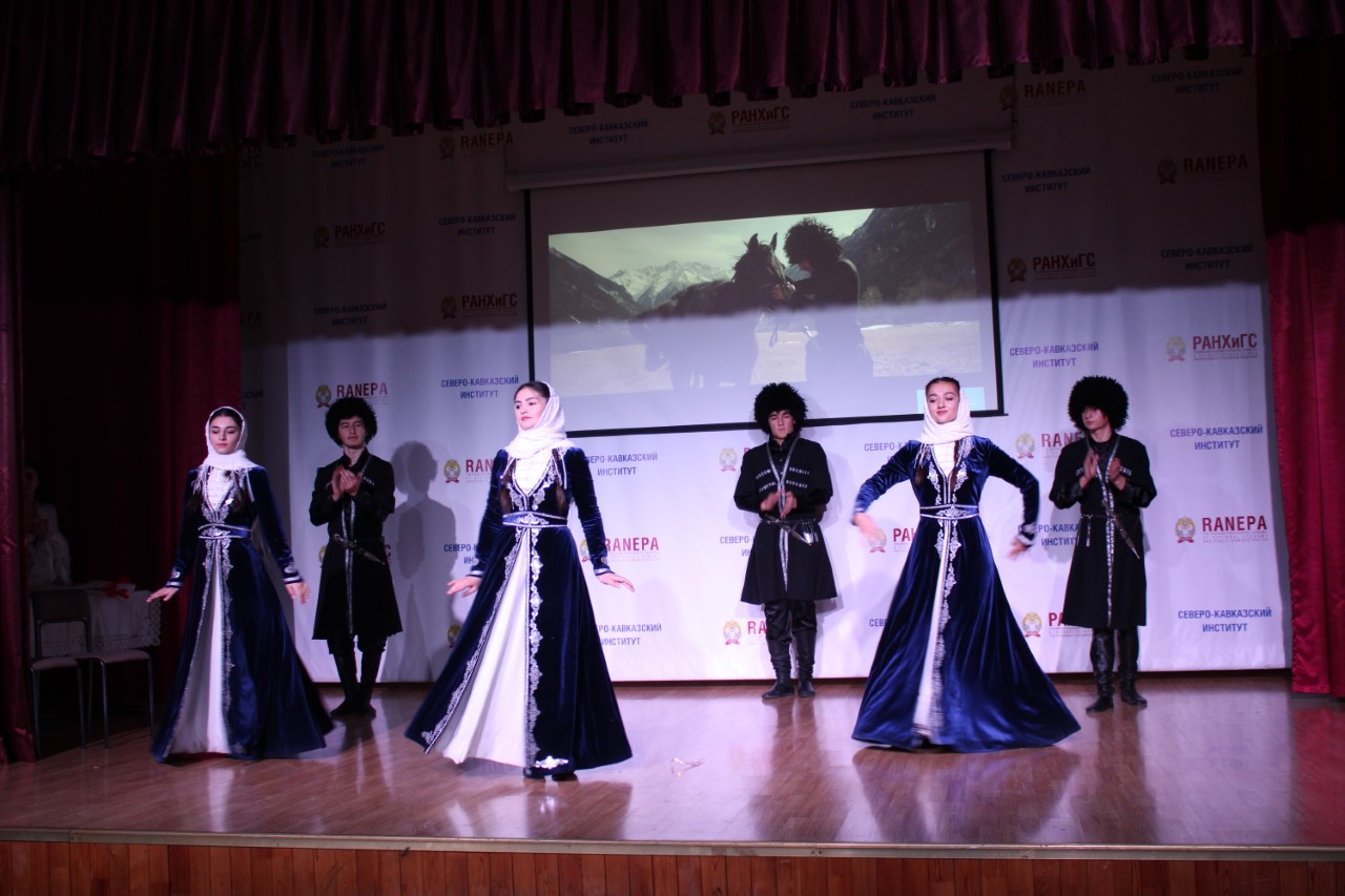 Студенты из Кабардино-Балкарии представили свою культуру в Пятигорске