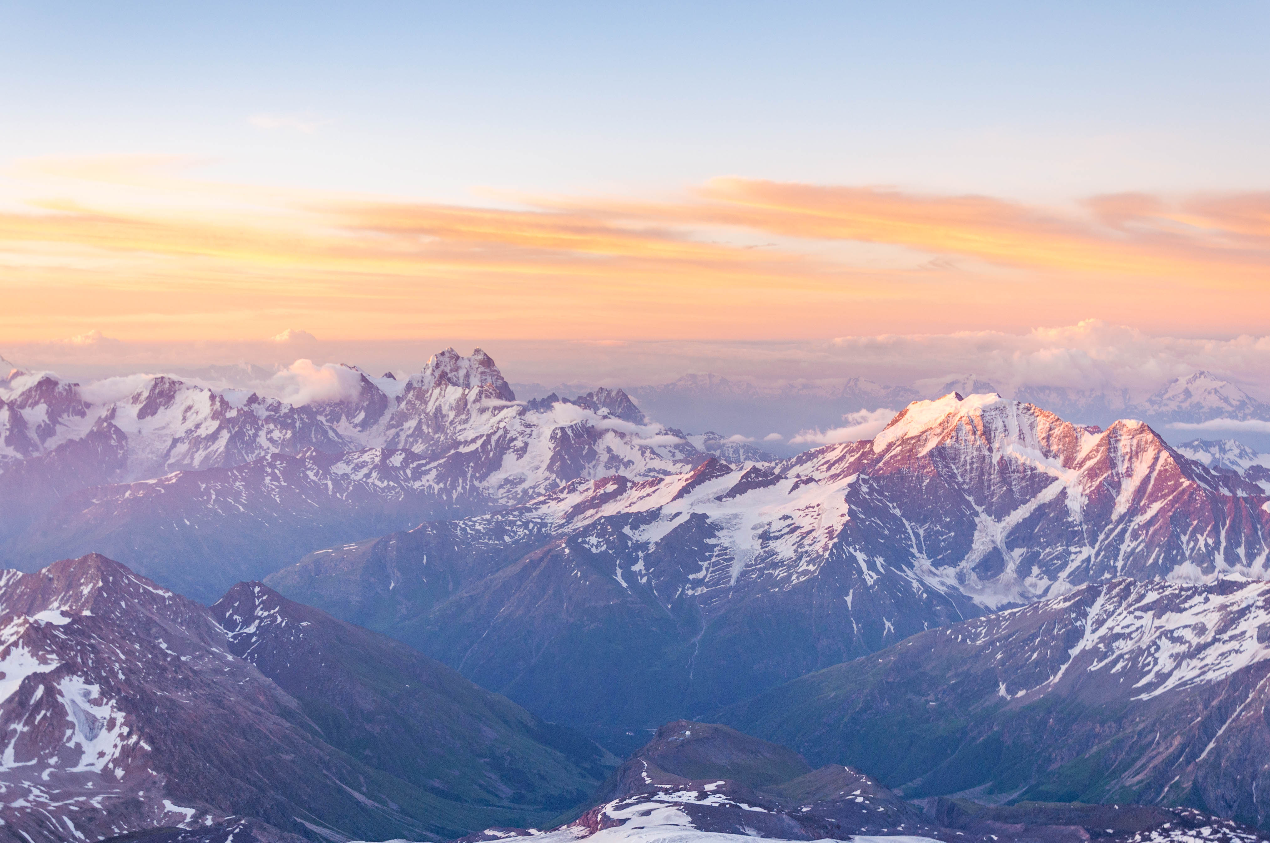 В горах КБР открыт доступ к приграничным альпинистским маршрутам