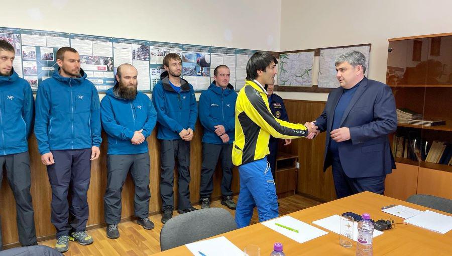Глава КБР Казбек Коков провел выездное совещание в Терсколе