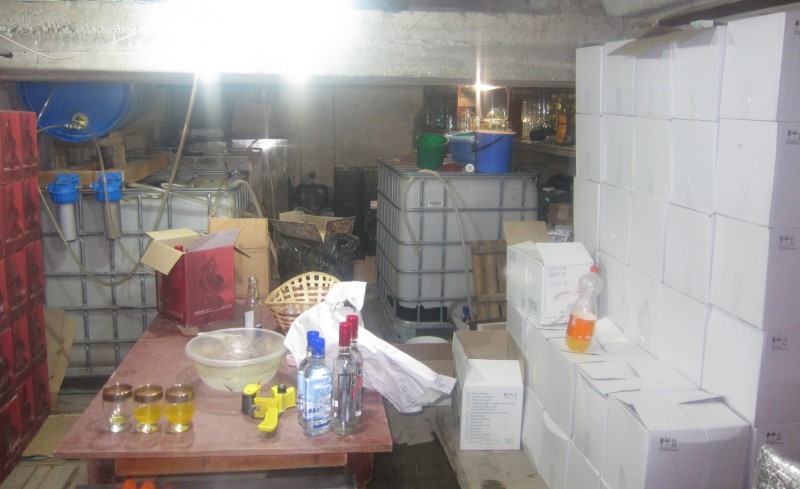 В Баксанском районе ликвидирован подпольный цех по производству алкоголя