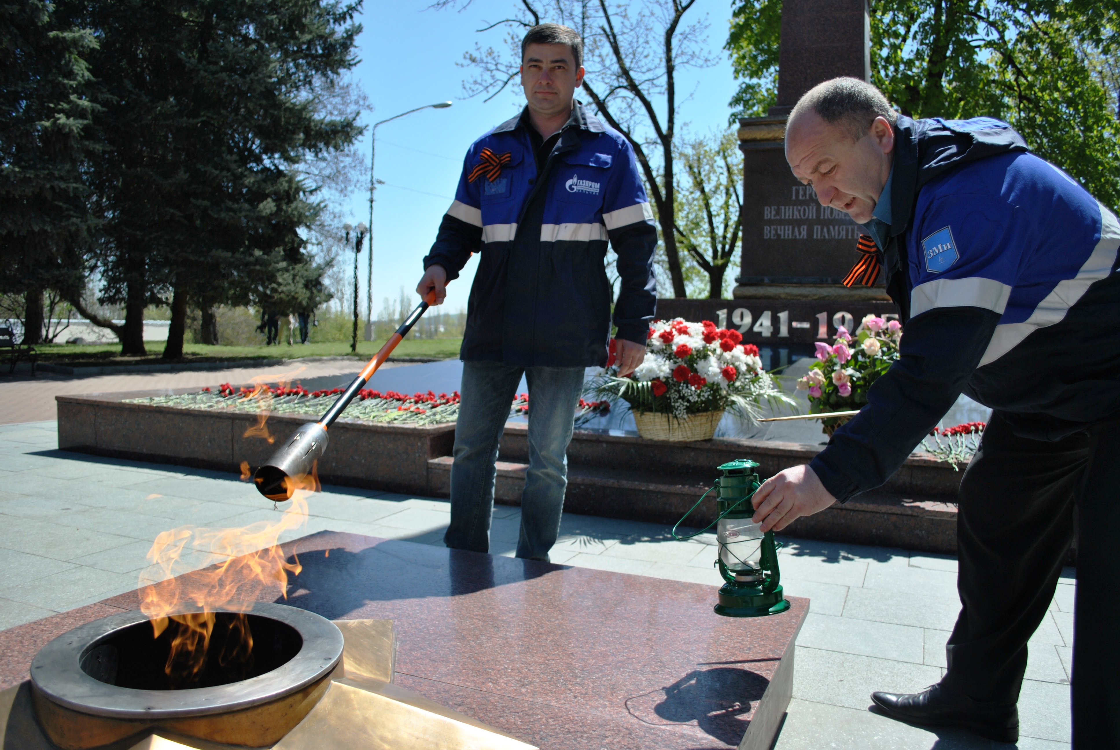 Газовики Кабардино-Балкарии подготовили мемориалы Вечного огня  к празднованию Дня Победы 