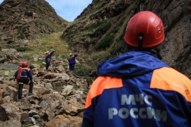 В ущелье Безенги пострадал альпинист из Москвы