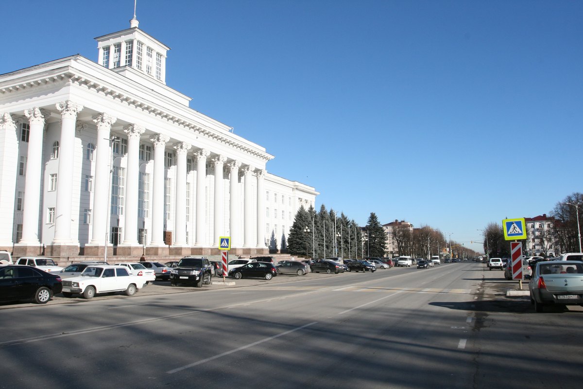 Казбек Коков встретился с руководителями региональных отделений политических партий