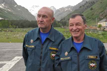 Эльбрусские спасатели награждены орденами Донецкой Народной Республики