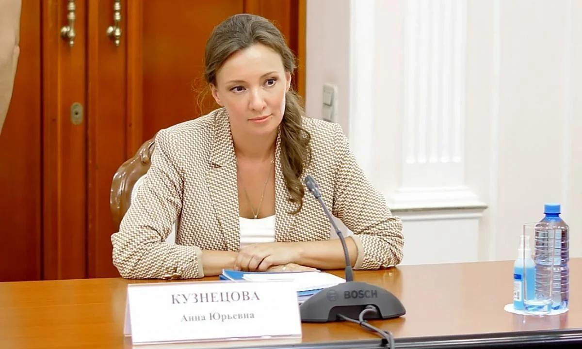Светлана Тлинова: «Предложенные Кузнецовой инициативы являются следствием актуальности вопроса воспитания»