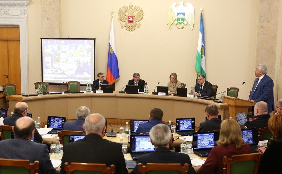 Казбек Коков провел заседание республиканской антитеррористической комиссии