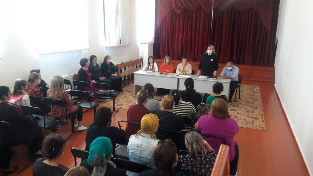 В тринадцати общеобразовательных учреждениях Черекского муниципального района проведены общешкольные родительские собрания