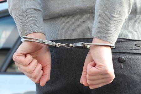 Федералы задержали в КБР гражданина, совершившего кражу в Северной Осетии