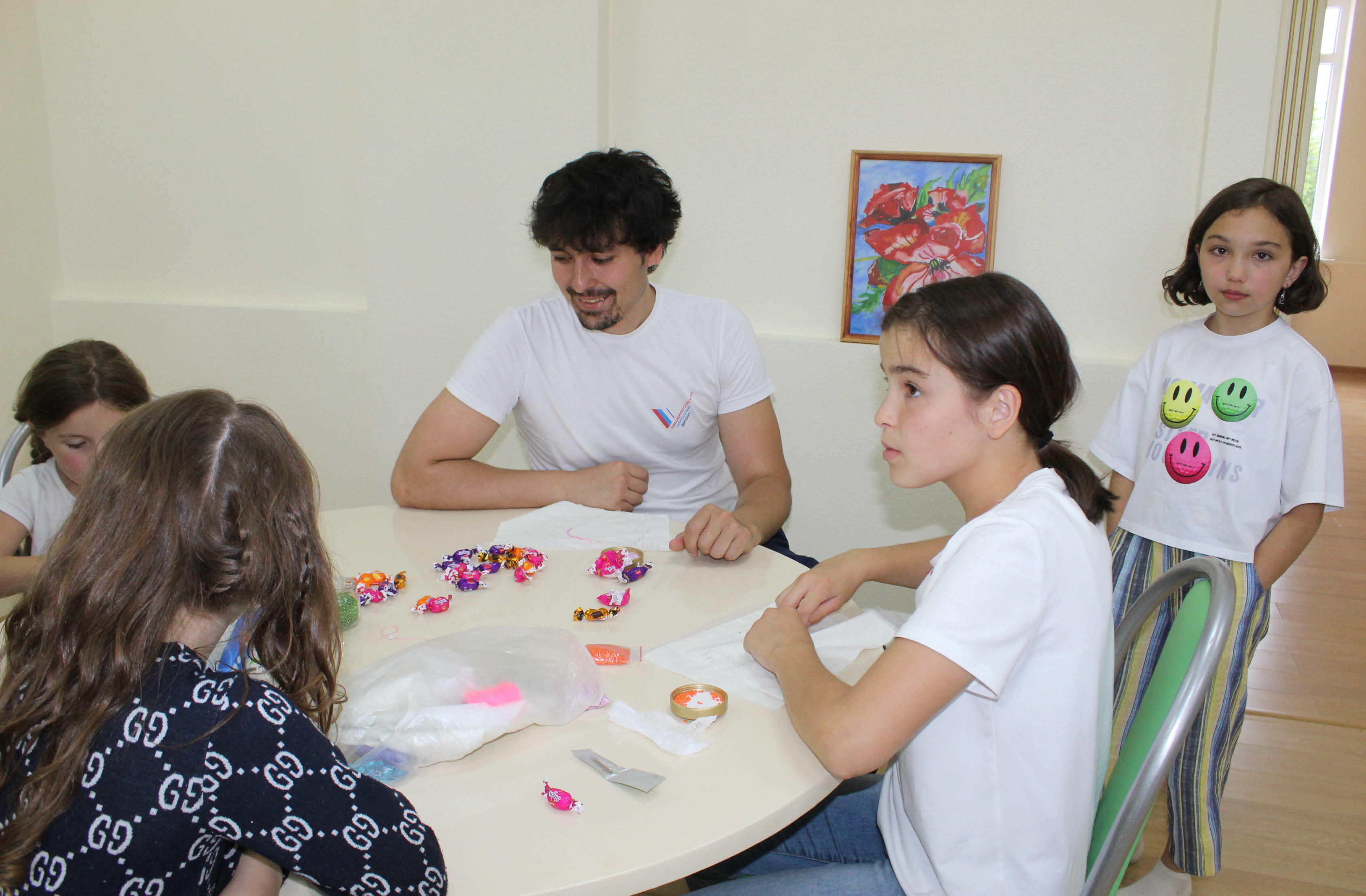 В Кабардино-Балкарии открыли летний арт-центр для детей с ограниченными возможностями здоровья 