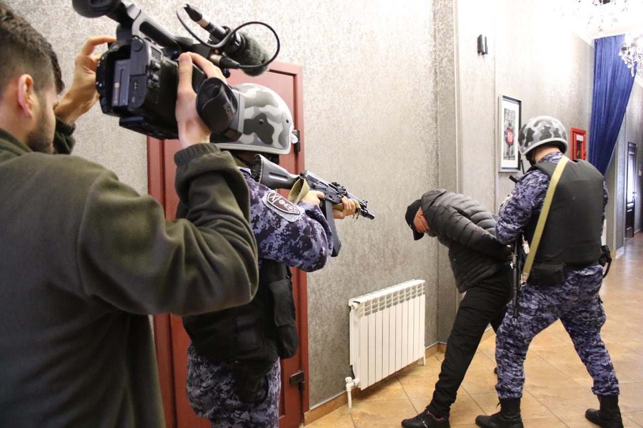 В КБР журналисты сняли сюжет о сотрудниках вневедомственной охраны