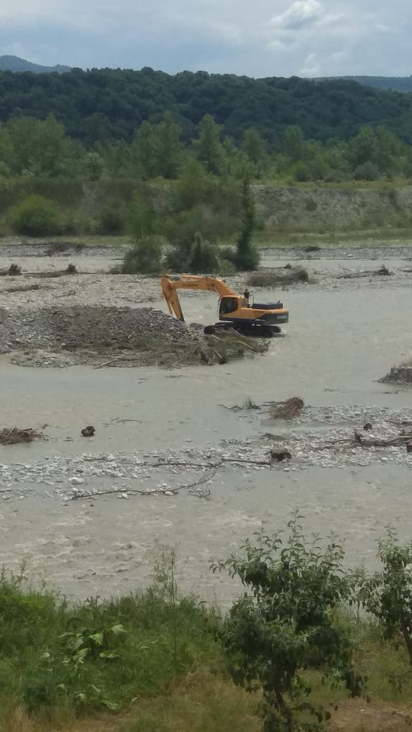 В Аушигере начаты руслорегулировочные работы на реке Черек