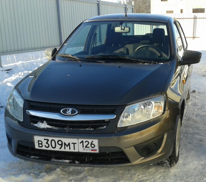 В Кабардино-Балкарии разыскивают угнанный автомобиль