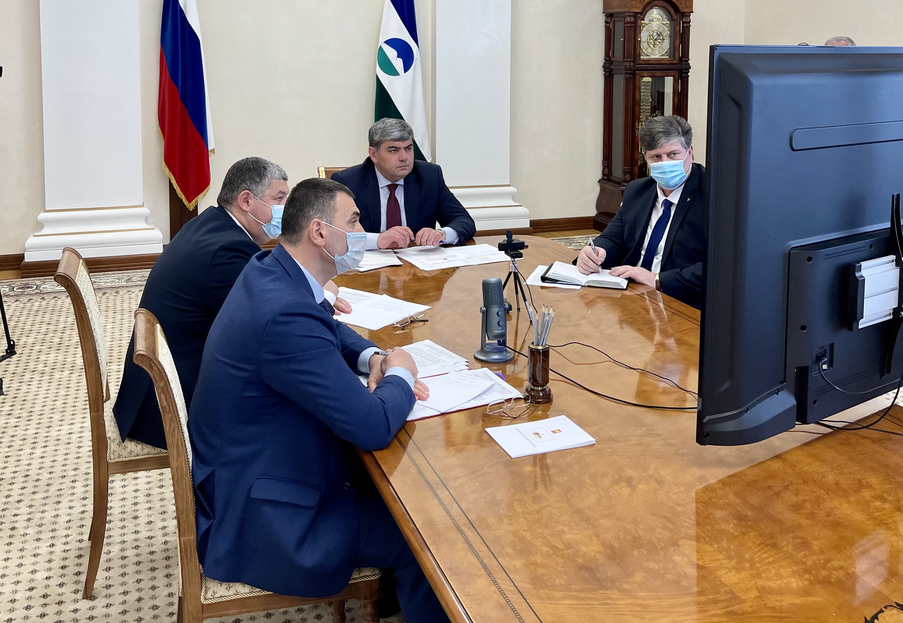 Глава КБР Казбек Коков принял участие в совещании по организации летней оздоровительной кампании   