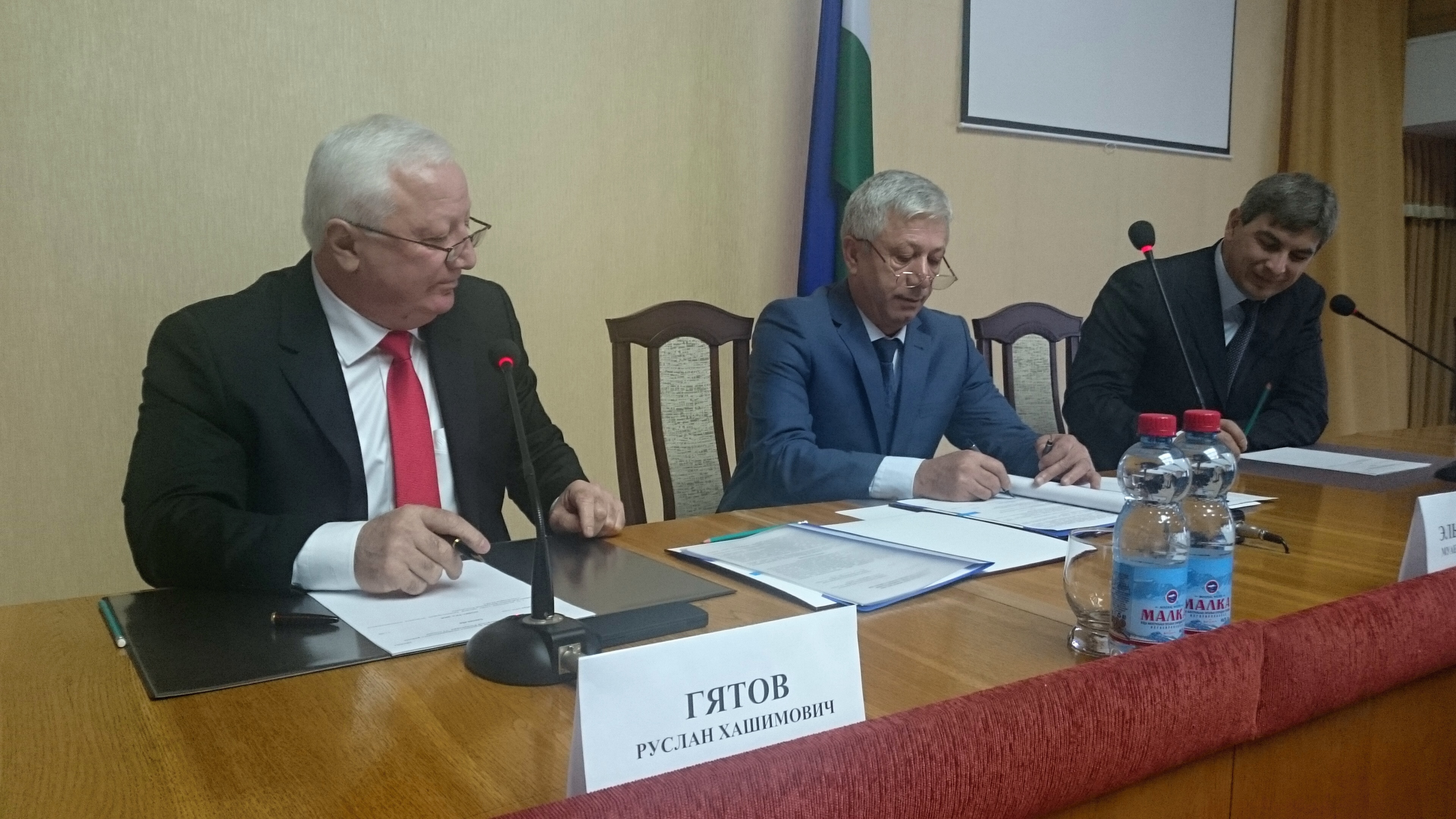 Руслан Гятов переизбран на должность главы администрации Зольского района