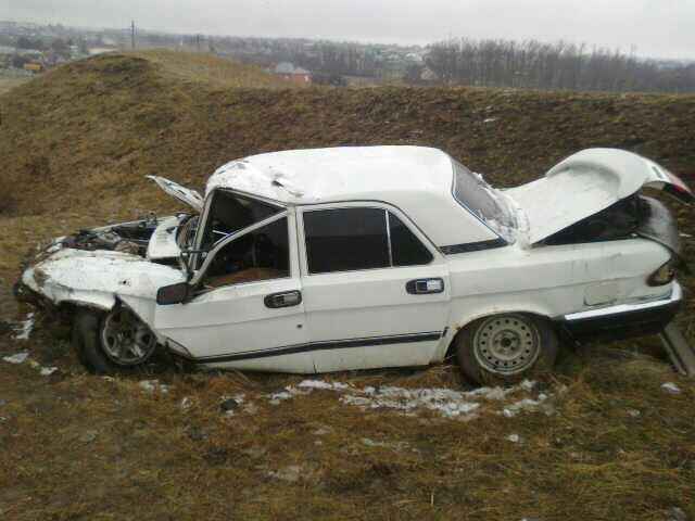 В Кабардино-Балкарии были найдены два автомобиля с мертвыми водителями