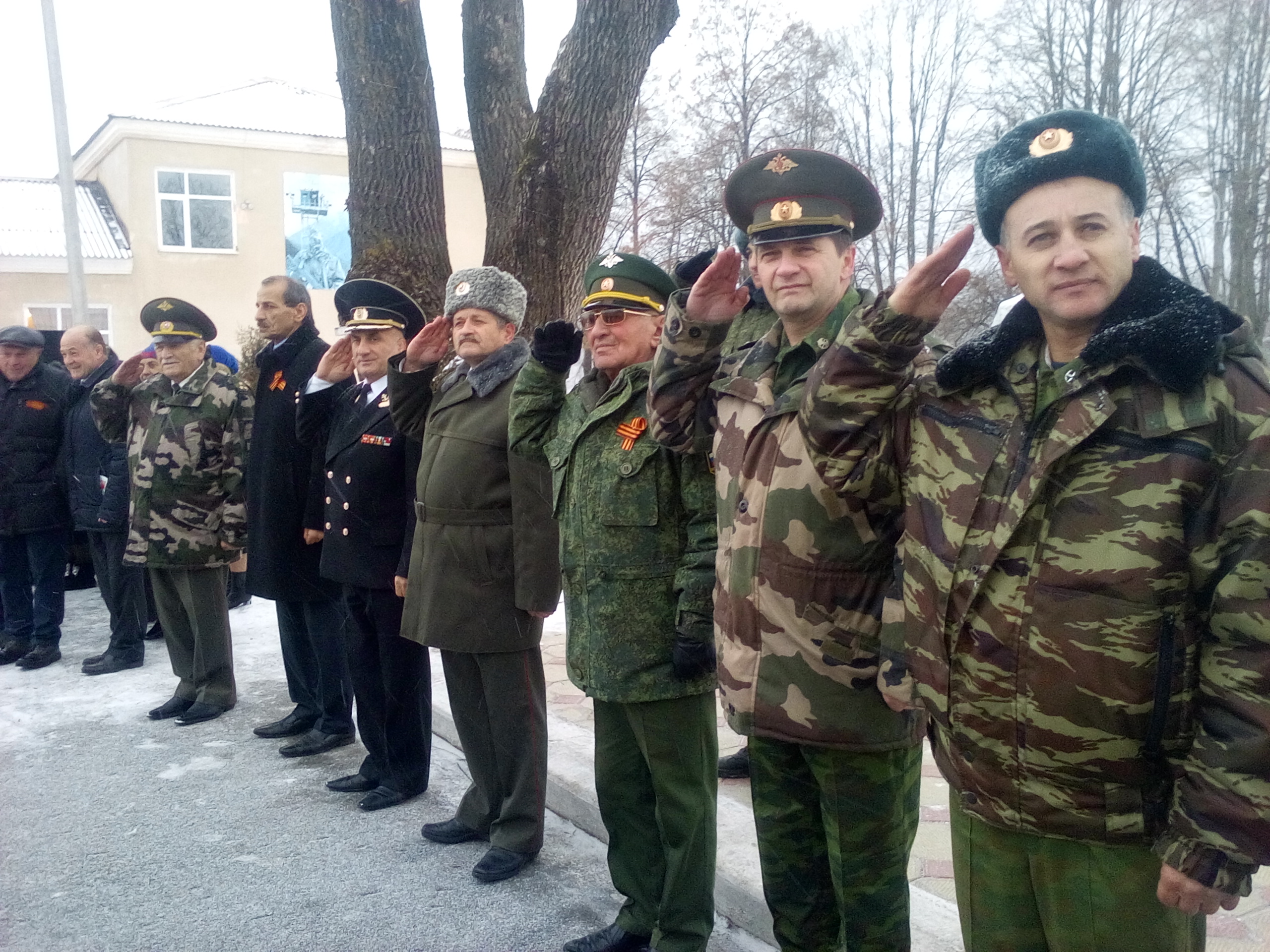 Кадеты Бабугента торжественным построением отметили День воинской славы России