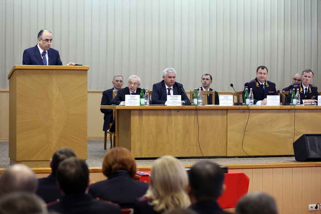 Юрий Коков: Важнейший приоритет - борьба с криминальной угрозой