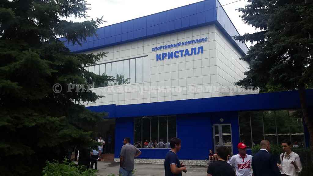 Глава КБР посетил реконструированный спорткомплекс в Нальчике