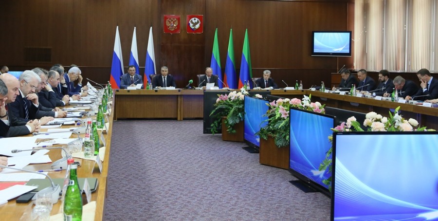  Николай Патрушев провел выездное совещание в Северо-Кавказском федеральном округе