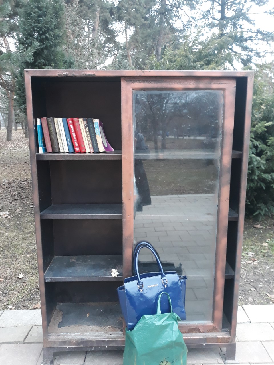 Общество книголюбов КБР ждет гостей в Атажукинском саду