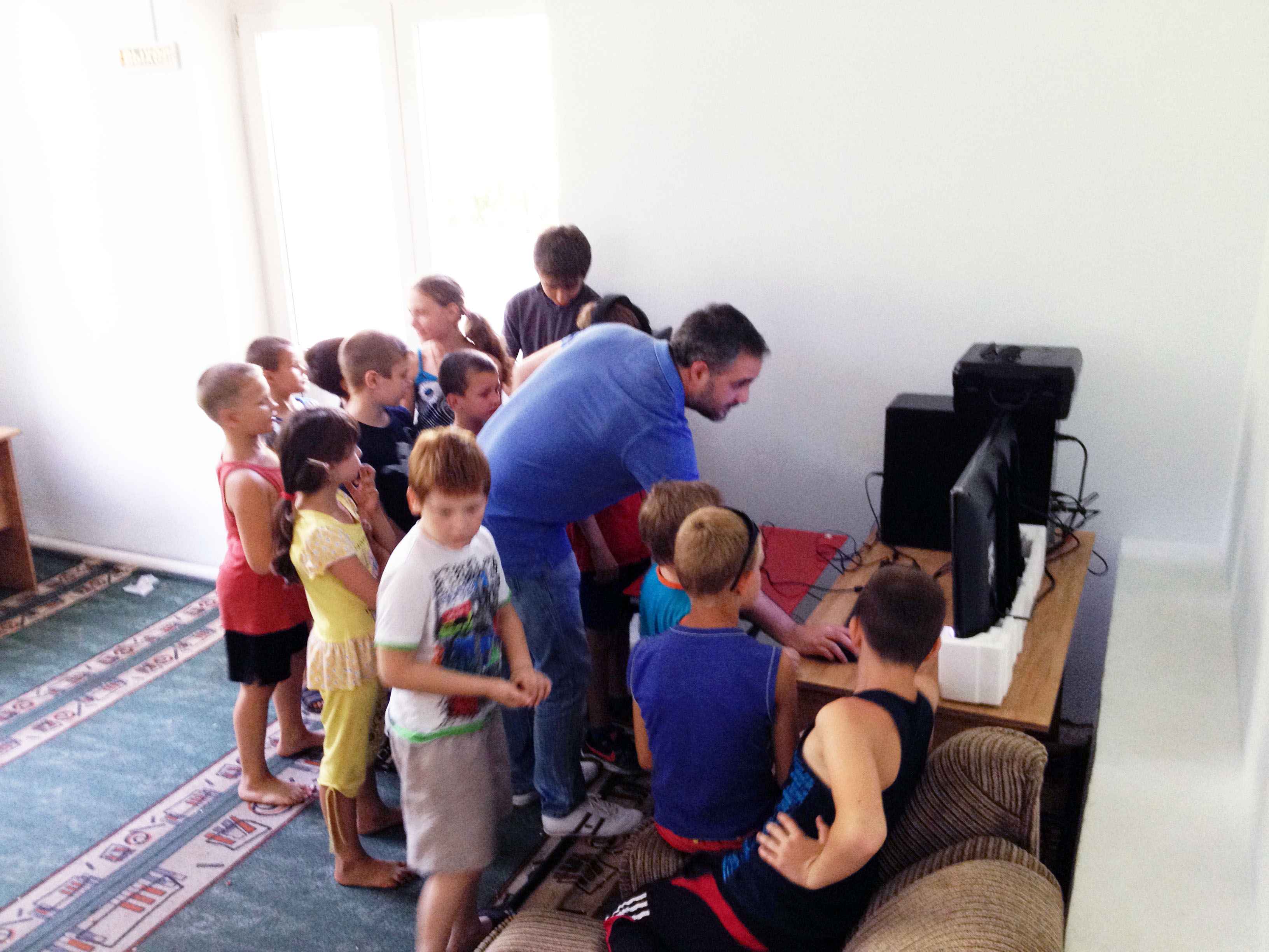 Украинские дети попали в «виртуальную реальность»