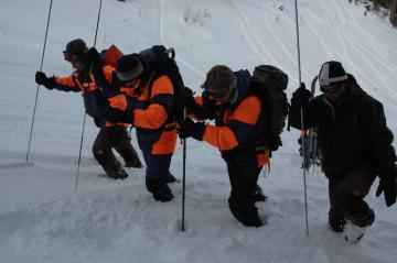 На склоне Эльбруса потерпел бедствие альпинист из Ирана