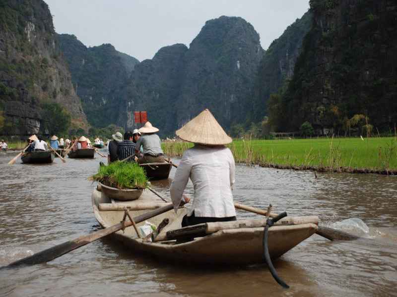 11 вьетнамцев выдворят из КБР