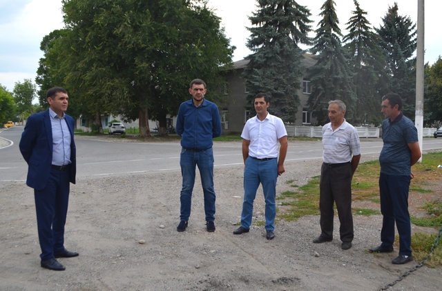 В Баксанском районе проверили выполнение национальных проектов в селах