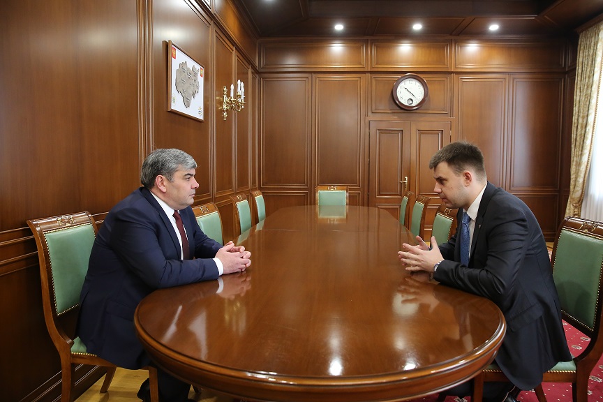 Казбек Коков встретился с генеральным секретарем Федерации бокса РФ Кириллом Щекутьевым