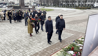 Медики республики почтили память погибших в теракте в Московской области 