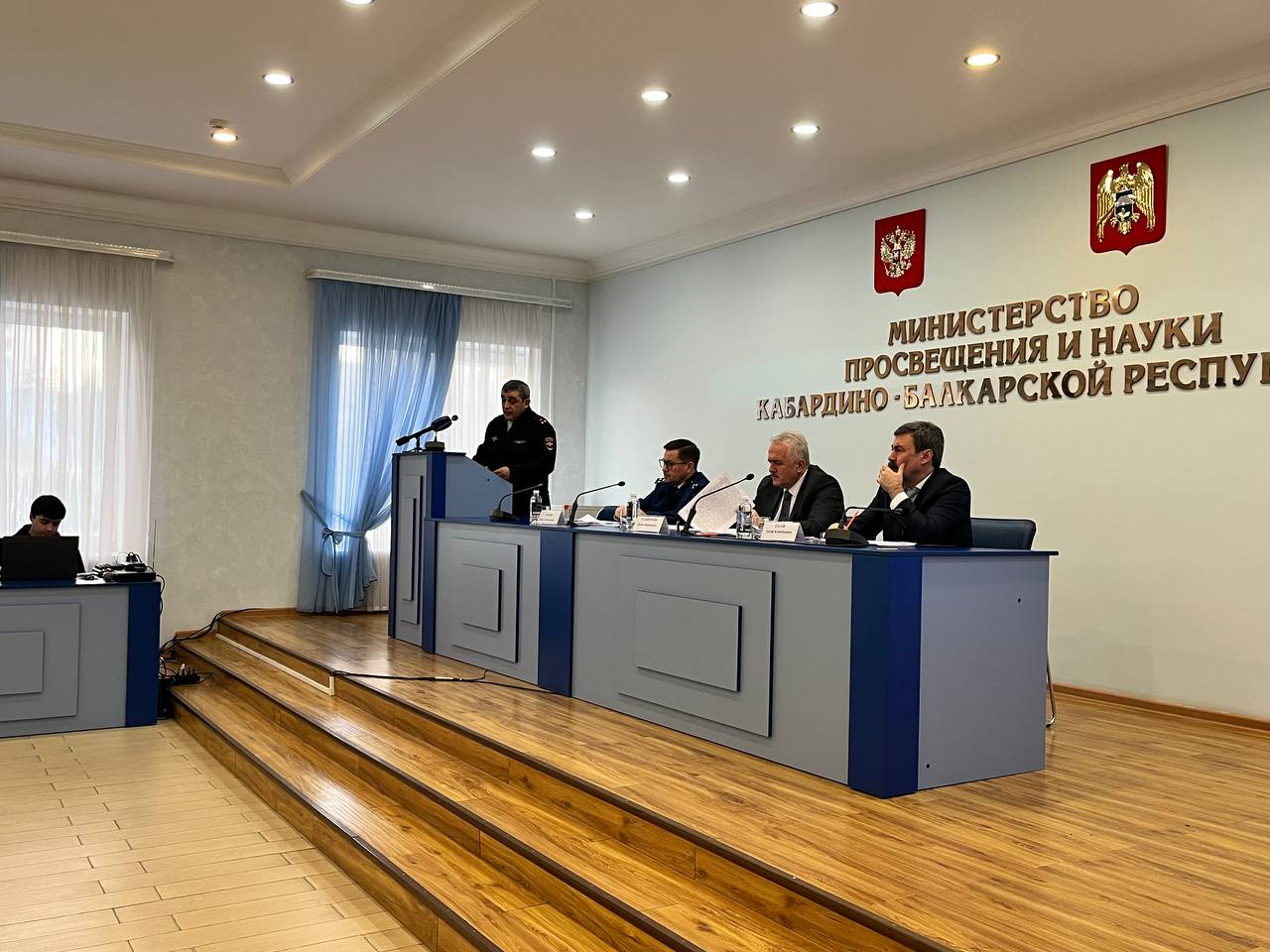 В Нальчике состоялось заседание комиссии по делам несовершеннолетних 