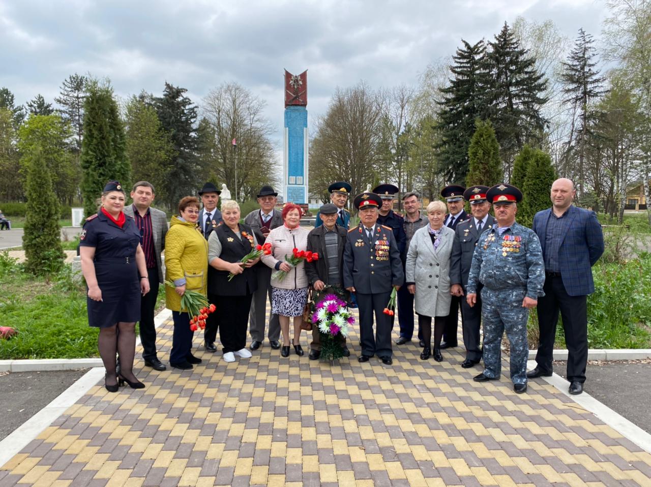 В Майском районе поздравили ветеранов органов внутренних дел с праздником