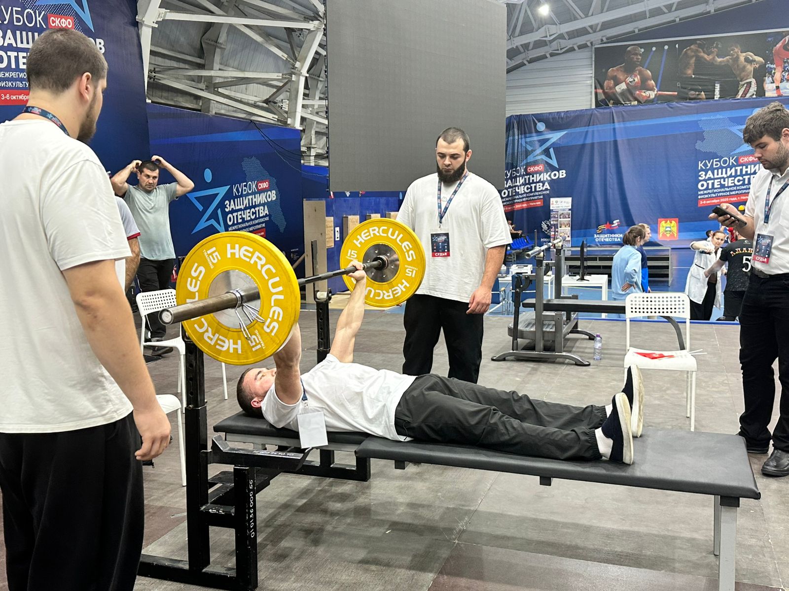 На Кубке Защитников Отечества состоялись соревнования по пауэрлифтингу