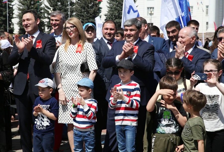 В Кабардино-Балкарии прошли торжества, посвященные празднику Весны и Труда