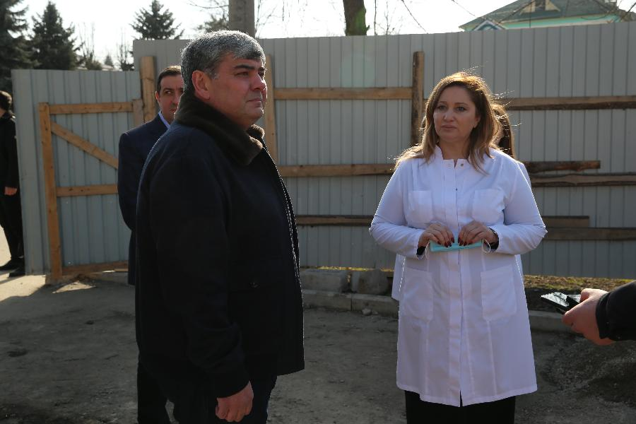 Реконструкцию Детской поликлиники №1 и Республиканской детской клинической больницы закончат в этом году